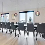 Luxury House For 20 - By Traum