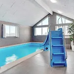 Luxury House For 20 - By Traum *