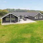 Prázdninový dům Luxury House For 20 - By Traum