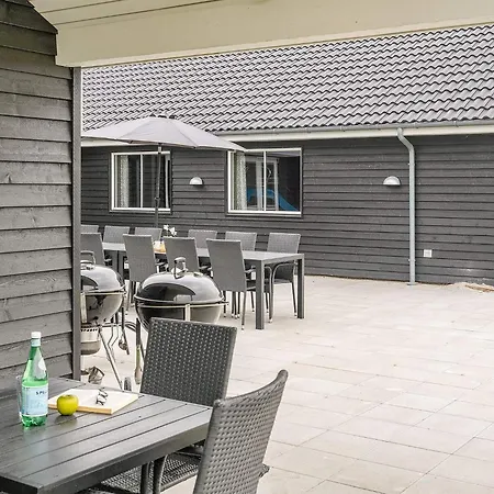 Ferienhaus Luxury House For 20