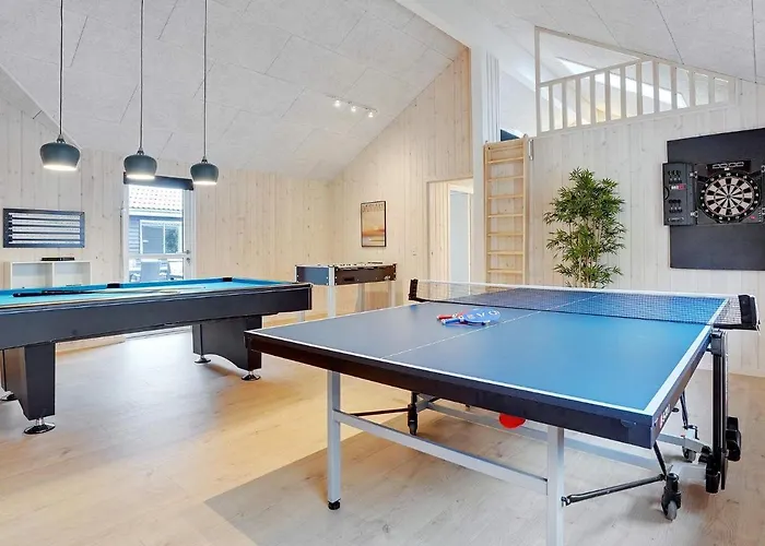 Luxury House For 20 - By Traum Feriehus Sarup