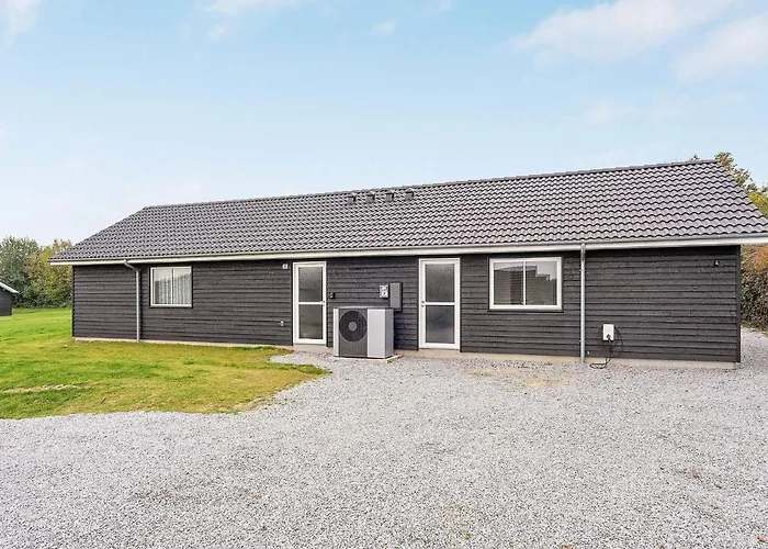 Luxury House For 20 - By Traum *